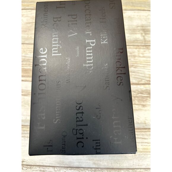 Just The Right Shoe by Raine 2001 Countess Mini Shoe Figurine #25129 w/BOX & COA - Picture 11 of 11